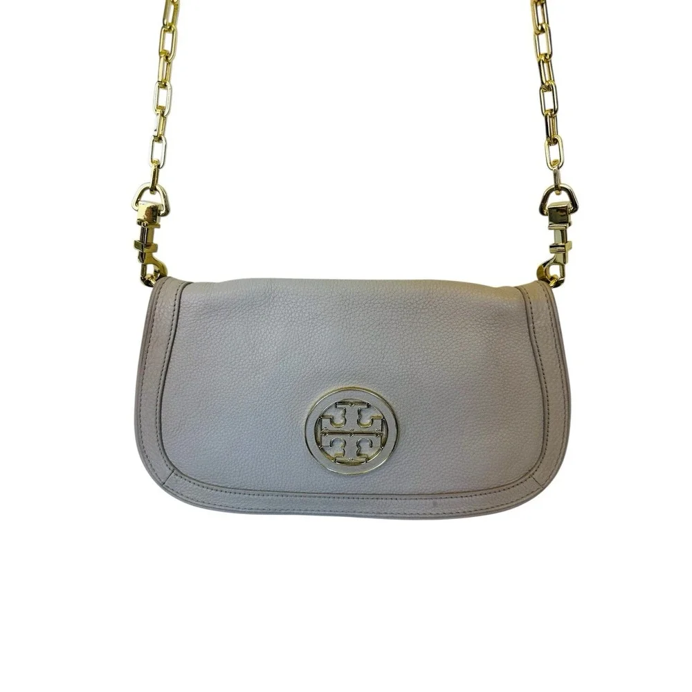 Tory Burch Amanda Logo Gray‎ Crossbody Clutch Gold Chain Flap Magnetic Closure